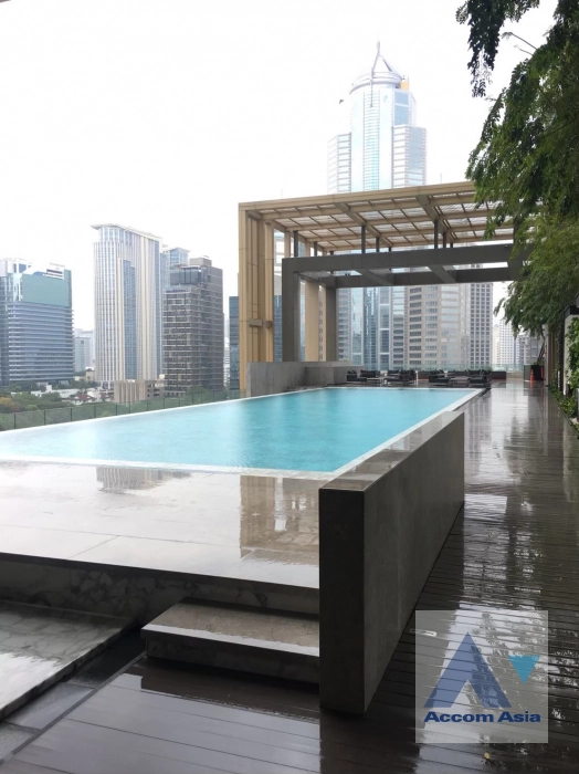 17  2 br Condominium for rent and sale in Ploenchit ,Bangkok BTS Chitlom at Sindhorn Residence AA20458
