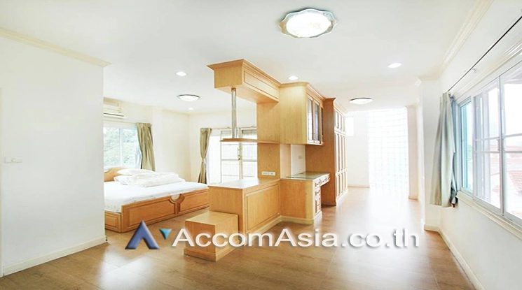 6  5 br House For Sale in Sukhumvit ,Bangkok BTS Bang Chak AA20480