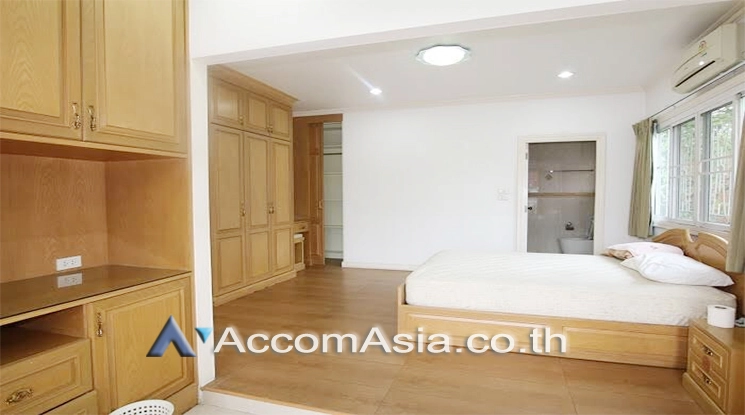 7  5 br House For Sale in Sukhumvit ,Bangkok BTS Bang Chak AA20480