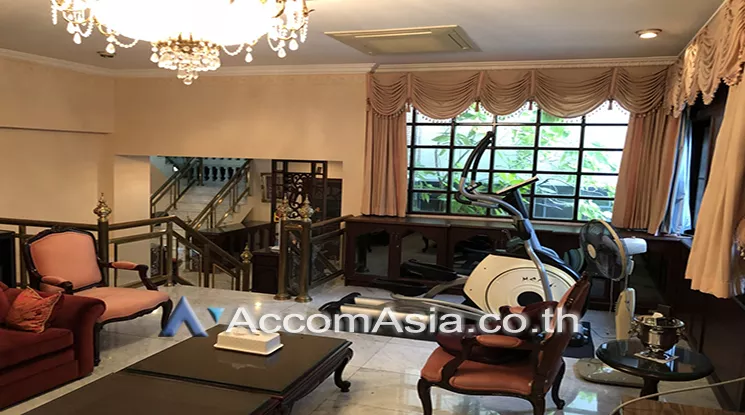 11  5 br House For Rent in sathorn ,Bangkok BTS Chong Nonsi - MRT Lumphini AA20482