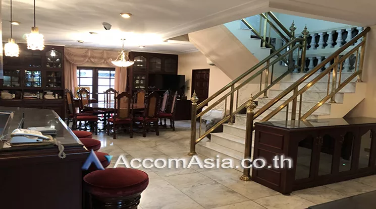 6  5 br House For Rent in sathorn ,Bangkok BTS Chong Nonsi - MRT Lumphini AA20482