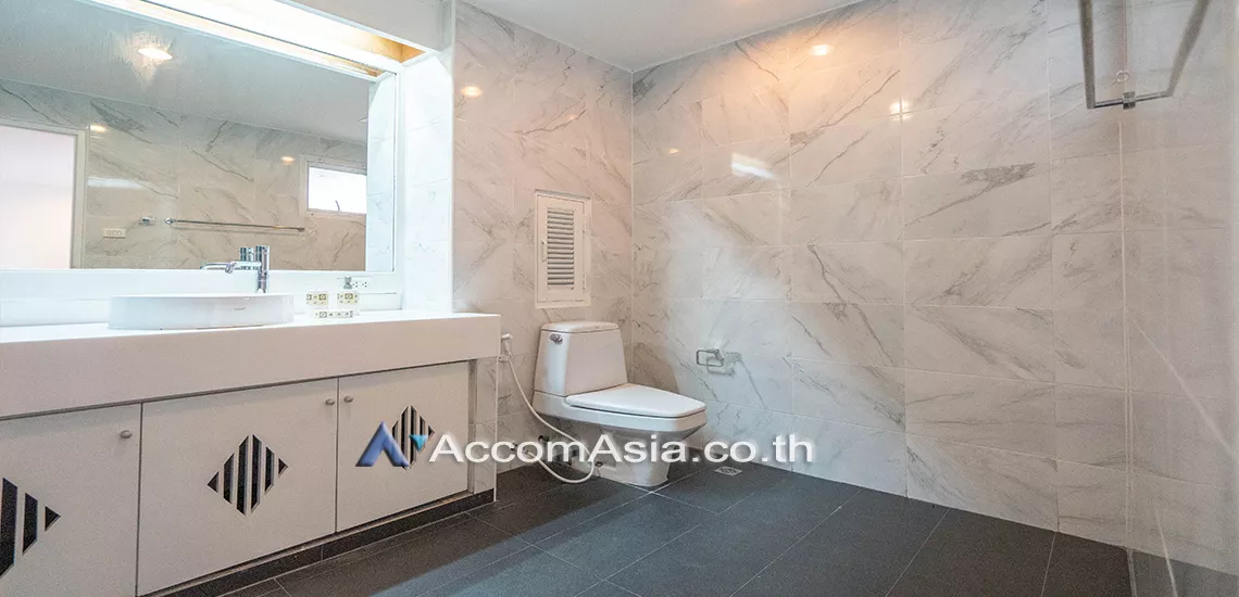 15  5 br Townhouse For Rent in Sathorn ,Bangkok BTS Chong Nonsi at A Homely Place Residence AA20501