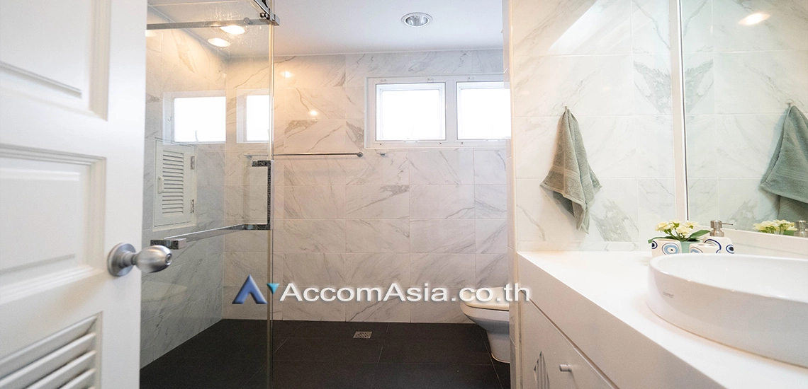 14  5 br Townhouse For Rent in Sathorn ,Bangkok BTS Chong Nonsi at A Homely Place Residence AA20501