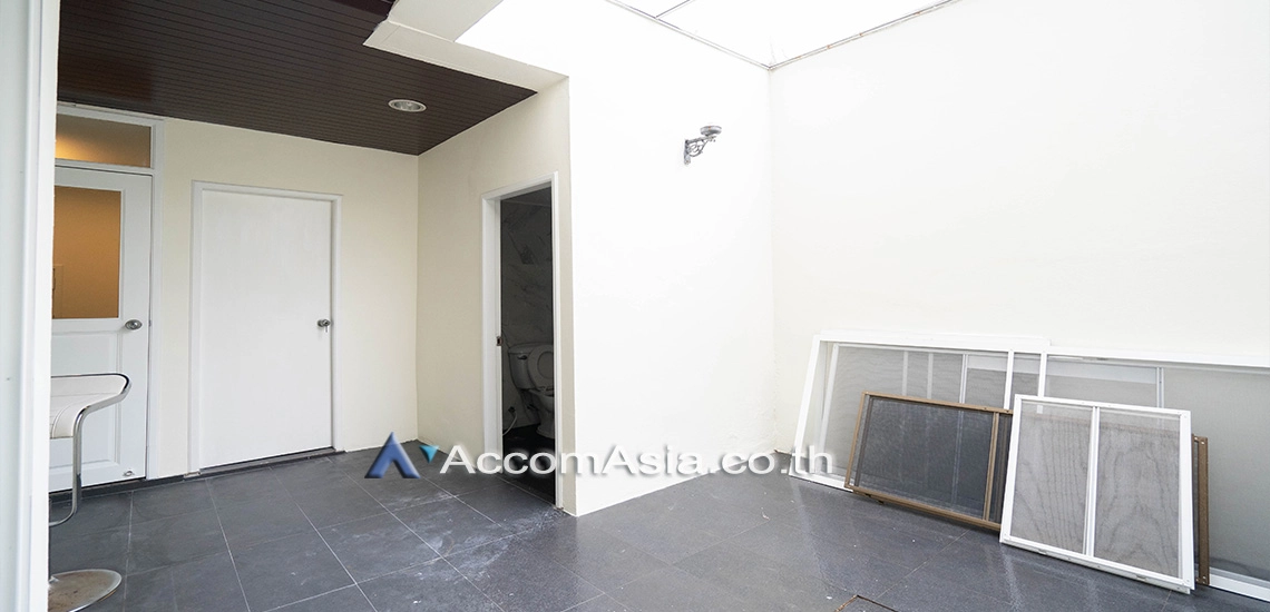 18  5 br Townhouse for rent and sale in Sathorn ,Bangkok BTS Chong Nonsi at A Homely Place Residence AA20501
