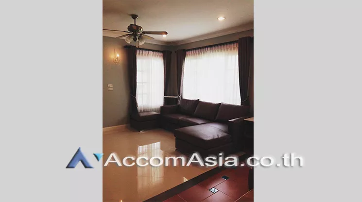  1  3 br House For Rent in Bangna ,Bangkok BTS Bearing at Fantasia Villa AA20517