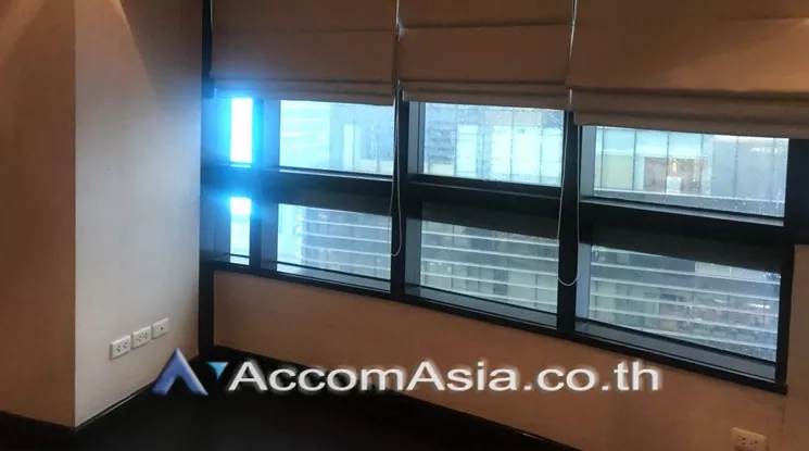 11  2 br Condominium For Sale in Ploenchit ,Bangkok BTS Chitlom at President Place AA20531