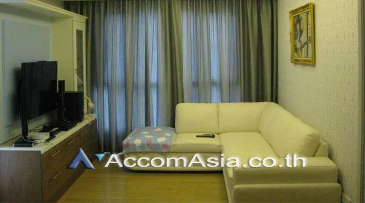 unit 2 Bedrooms  Condominium For Sale in Charoen Nakhon, Bangkok  near BTS Krung Thon Buri (AA20556)