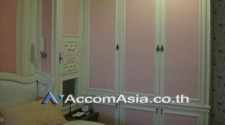 5  2 br Condominium For Sale in Charoen Nakhon ,Bangkok BTS Krung Thon Buri at Hive Sathorn AA20556