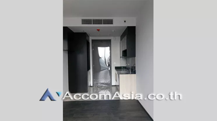 unit 1 Bedroom  Condominium For Sale in Sukhumvit, Bangkok  near BTS Asok - MRT Sukhumvit (AA20562)
