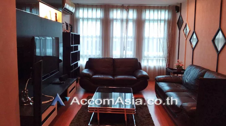 unit 2 Bedrooms  Condominium For Rent & Sale in Sukhumvit, Bangkok  near BTS Phrom Phong (AA20583)