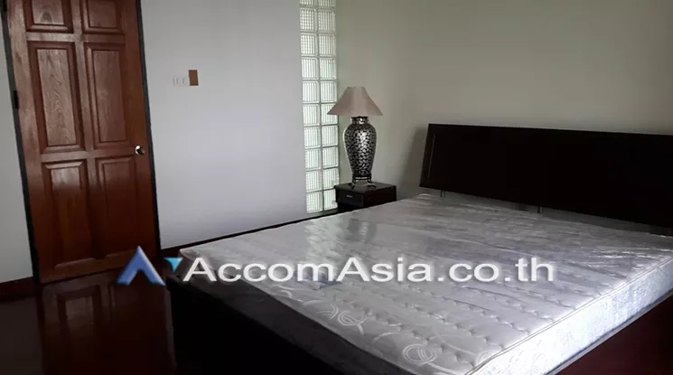 7  4 br Townhouse For Rent in Sathorn ,Bangkok BRT Nararam 3 at Modern style AA20610