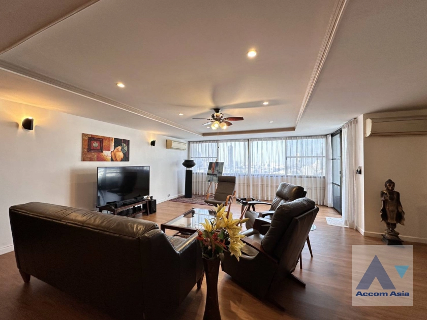 Partly Furnished, Pet friendly |  The Habitat Condominium  3 Bedroom for Sale & Rent BTS Thong Lo in Sukhumvit Bangkok