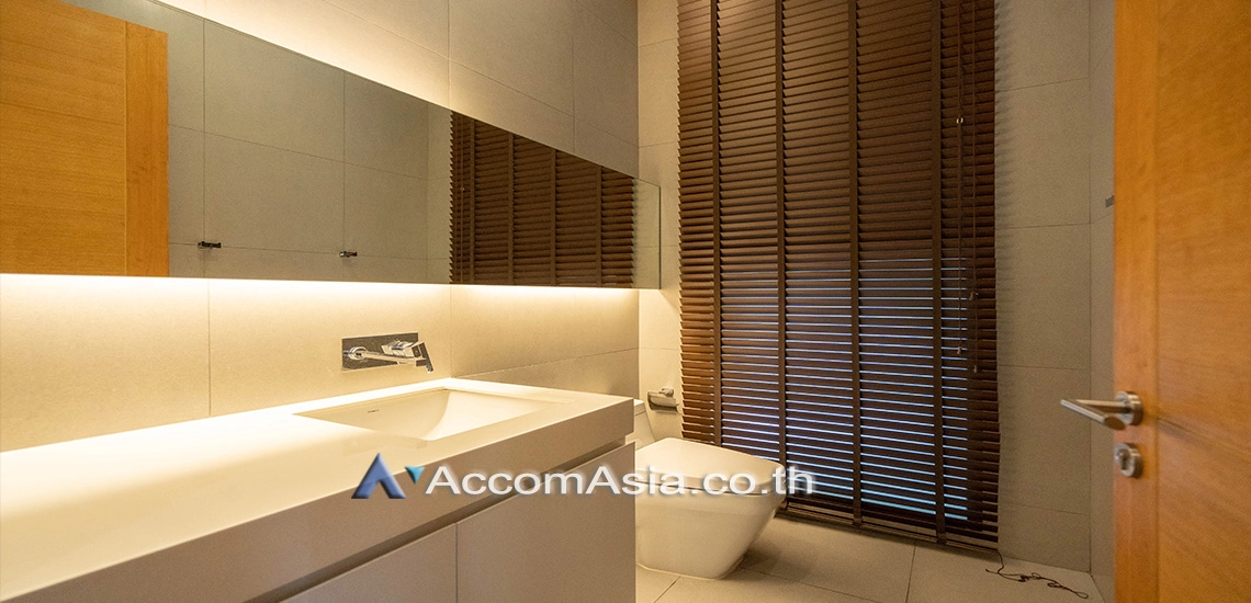 22  4 br House For Rent in Sukhumvit ,Bangkok BTS Phrom Phong at House with Private Pool AA20616