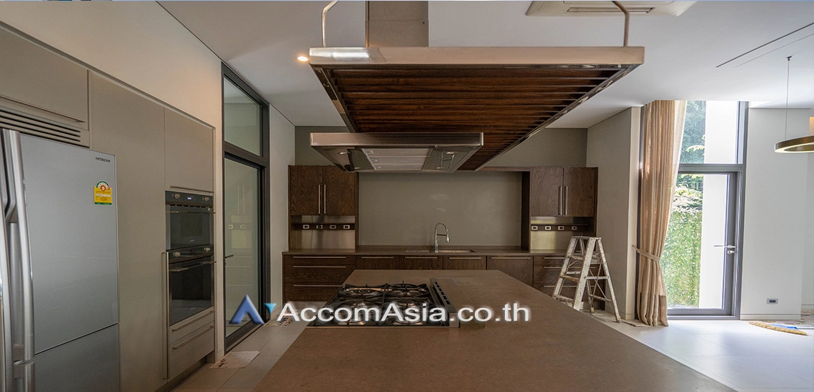 21  4 br House For Rent in Sukhumvit ,Bangkok BTS Phrom Phong at House with Private Pool AA20616