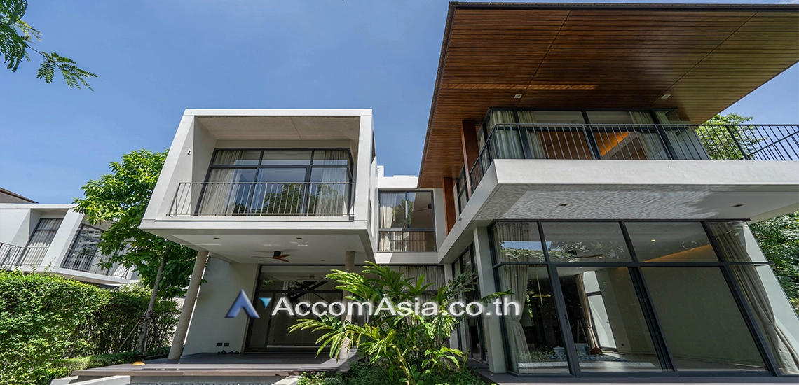 Private Swimming Pool, Pet friendly |  House with Private Pool House  4 Bedroom for Rent BTS Phrom Phong in Sukhumvit Bangkok