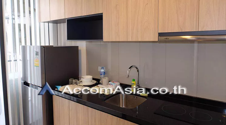  1 Bedroom  Condominium For Sale in Sukhumvit, Bangkok  near BTS On Nut (AA20633)