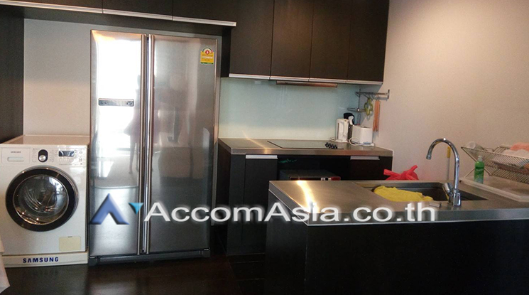 unit 2 Bedrooms  Condominium For Rent in Sukhumvit, Bangkok  near BTS Phrom Phong (AA20654)