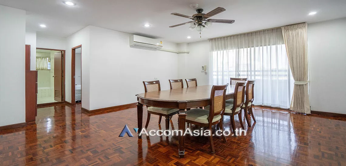 unit 2 Bedrooms  Apartment For Rent in Sukhumvit, Bangkok  near BTS Phrom Phong (AA20656)