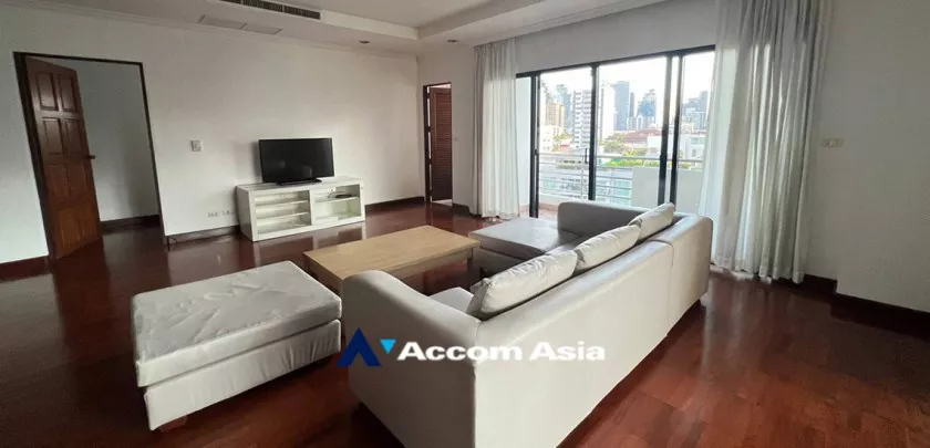 unit 3 Bedrooms  Apartment For Rent in Sukhumvit, Bangkok  near BTS Thong Lo (AA20660)