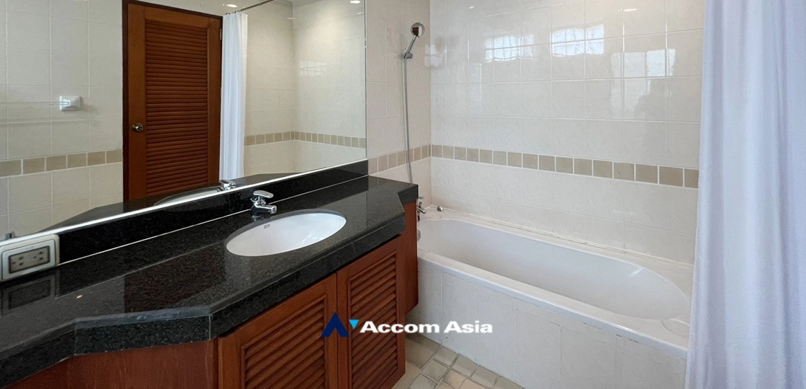 9  2 br Apartment For Rent in Sukhumvit ,Bangkok BTS Thong Lo at Urban Green Apartment AA20661