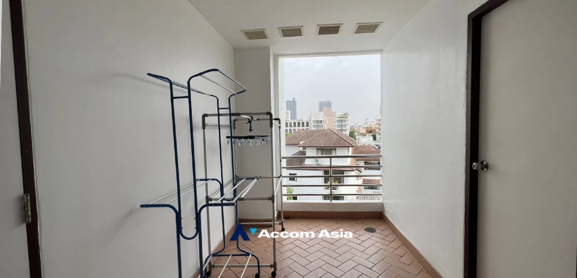 12  2 br Apartment For Rent in Sukhumvit ,Bangkok BTS Thong Lo at Urban Green Apartment AA20661