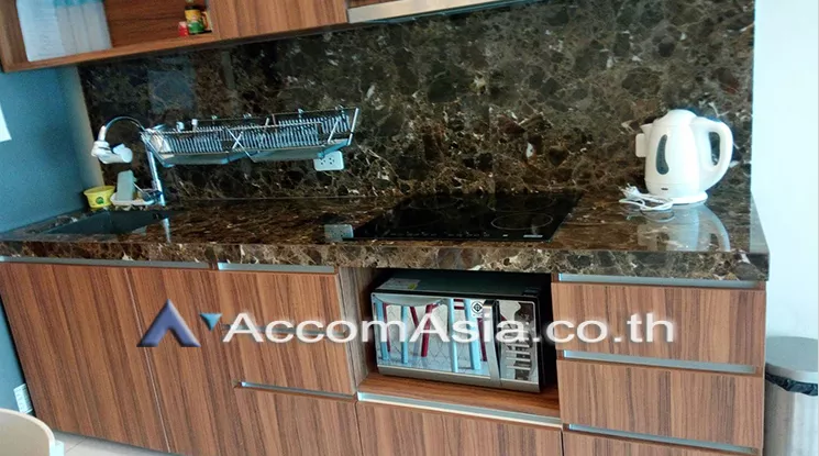 unit 2 Bedrooms  Condominium For Rent in Sukhumvit, Bangkok  near BTS Phrom Phong (AA20665)