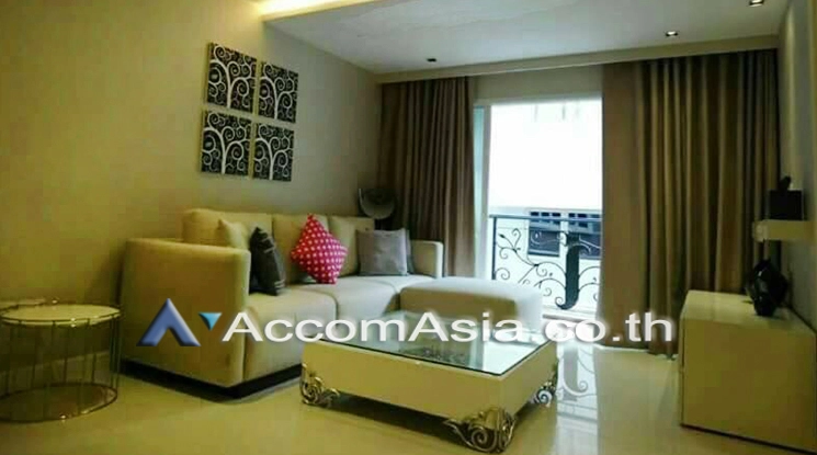 unit 3 Bedrooms  Condominium For Rent in Sukhumvit, Bangkok  near BTS Ekkamai (AA20670)