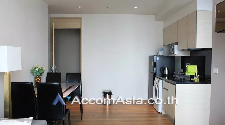 unit 2 Bedrooms  Condominium For Rent in Sukhumvit, Bangkok  near BTS Phrom Phong (AA20675)
