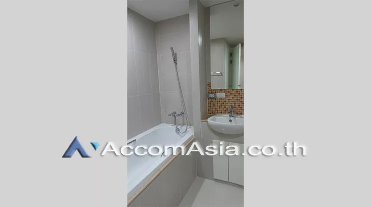 unit 1 Bedroom  Condominium For Rent in Sukhumvit, Bangkok  near BTS Thong Lo (AA20680)