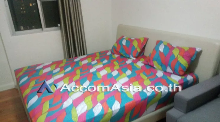 unit 2 Bedrooms  Condominium For Sale in Sathorn, Bangkok  near BRT Thanon Chan (AA20686)