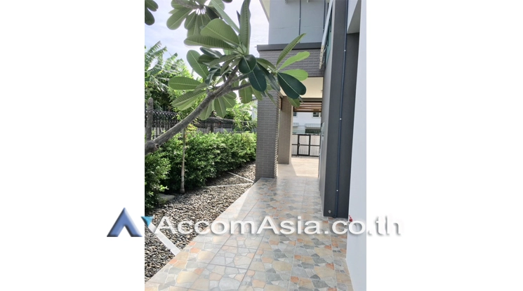 16  4 br House for rent and sale in ratchadapisek ,Bangkok MRT Sutthisan AA20690