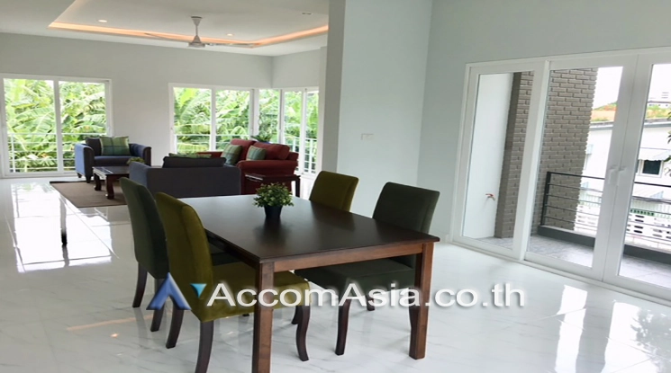 5  4 br House for rent and sale in Ratchadaphisek ,Bangkok MRT Sutthisan AA20690