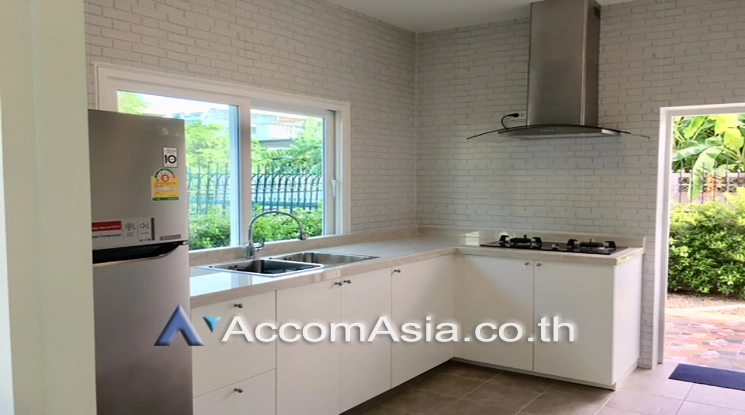 9  4 br House for rent and sale in ratchadapisek ,Bangkok MRT Sutthisan AA20690