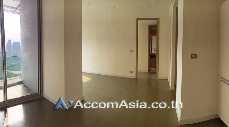  1 Bedroom  Condominium For Sale in Ploenchit, Bangkok  near BTS Ratchadamri (AA20694)