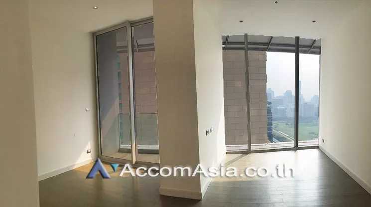  1  1 br Condominium For Sale in Ploenchit ,Bangkok BTS Ratchadamri at Magnolias Ratchadamri Boulevard AA20694