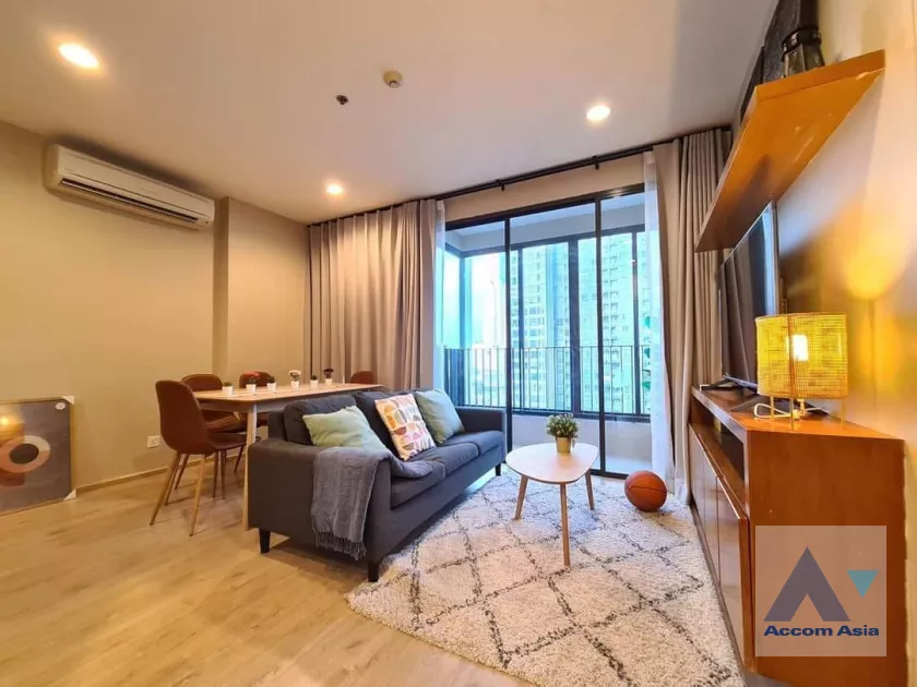  2 Bedrooms  Condominium For Rent in Phaholyothin, Bangkok  near BTS Ratchathewi (AA20699)
