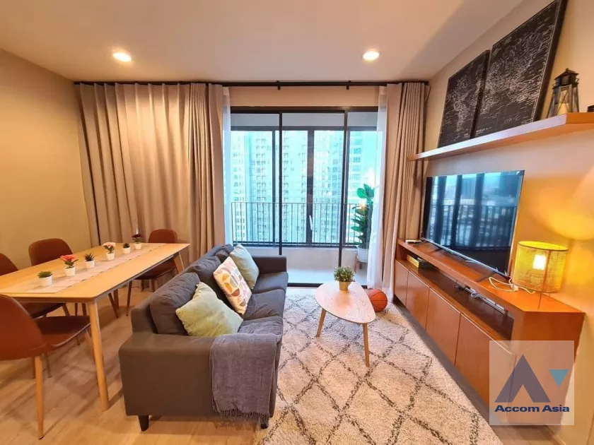  2 Bedrooms  Condominium For Rent in Phaholyothin, Bangkok  near BTS Ratchathewi (AA20699)