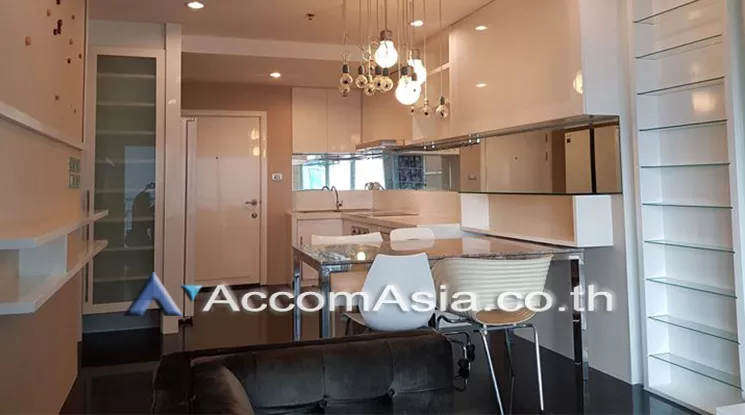  2 Bedrooms  Condominium For Rent & Sale in Sukhumvit, Bangkok  near MRT Phetchaburi (AA20711)