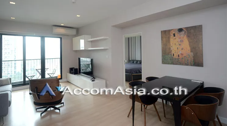 unit 1 Bedroom  Condominium For Rent in Sathorn, Bangkok  near BTS Chong Nonsi (AA20716)