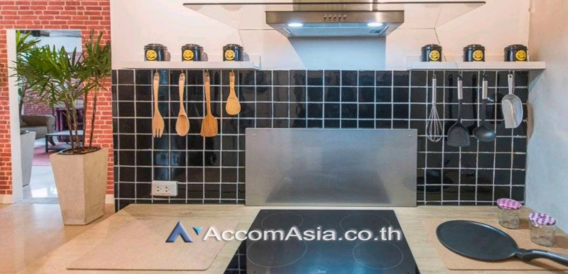 4  2 br Condominium For Rent in Sukhumvit ,Bangkok BTS Nana at Beverly Tower AA20739