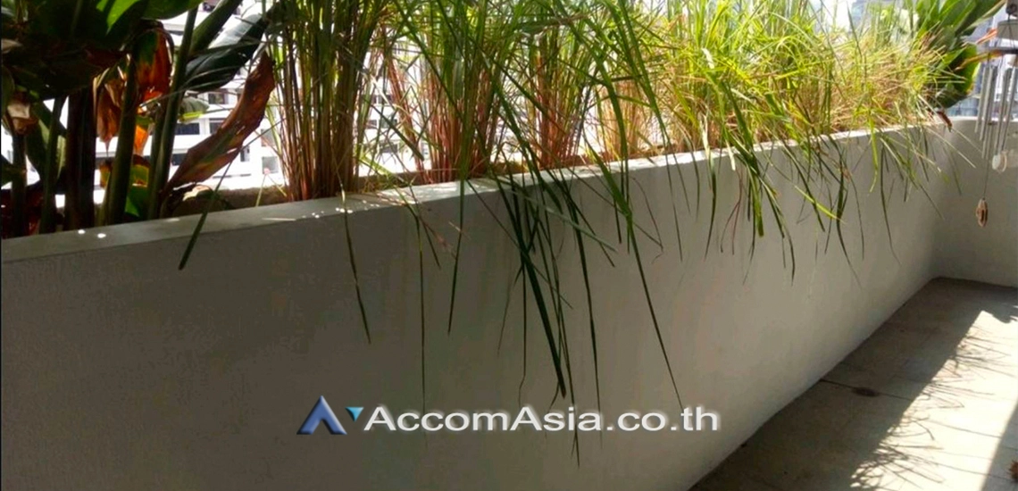 10  2 br Condominium For Rent in Sukhumvit ,Bangkok BTS Nana at Beverly Tower AA20739