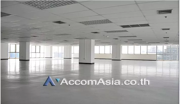  2  Office Space For Rent in Sukhumvit ,Bangkok BTS Thong Lo at Liberty Plaza AA20748