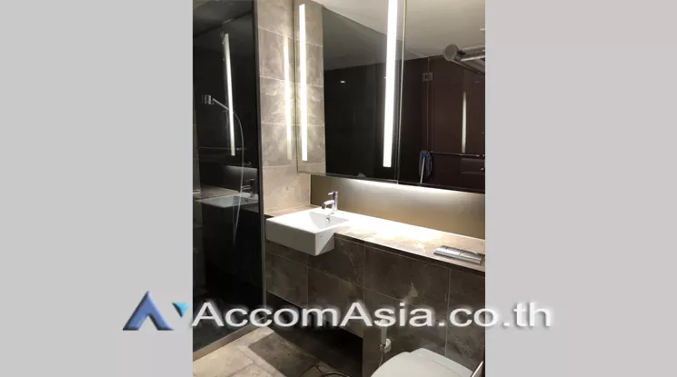 7  1 br Condominium For Rent in Ploenchit ,Bangkok BTS Ratchadamri at Hansar Residence AA20760