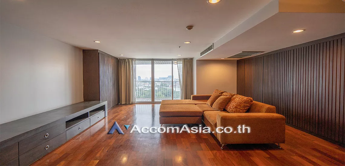 Urbana Langsuan Condominium  2 Bedroom for Sale & Rent BTS Chitlom in Ploenchit Bangkok