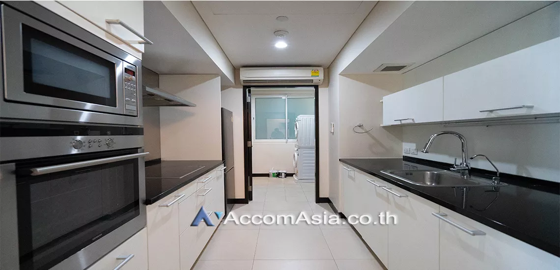 4  2 br Condominium For Rent in Ploenchit ,Bangkok BTS Chitlom at The Park Chidlom AA20771