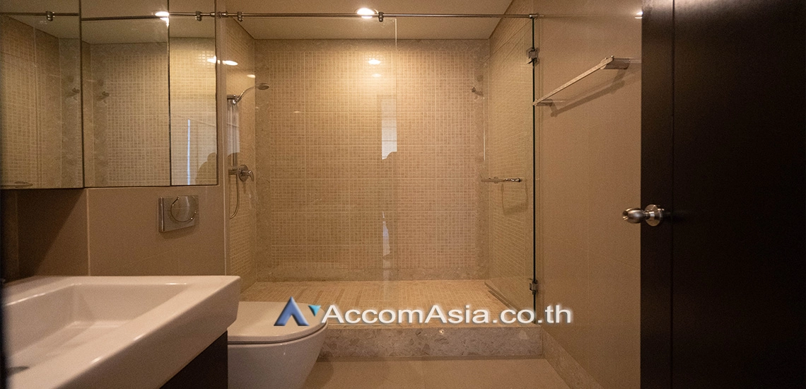8  2 br Condominium For Rent in Ploenchit ,Bangkok BTS Chitlom at The Park Chidlom AA20771
