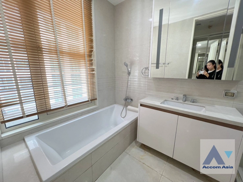 9  2 br Condominium for rent and sale in Ploenchit ,Bangkok BTS Chitlom at Q Langsuan  AA20776