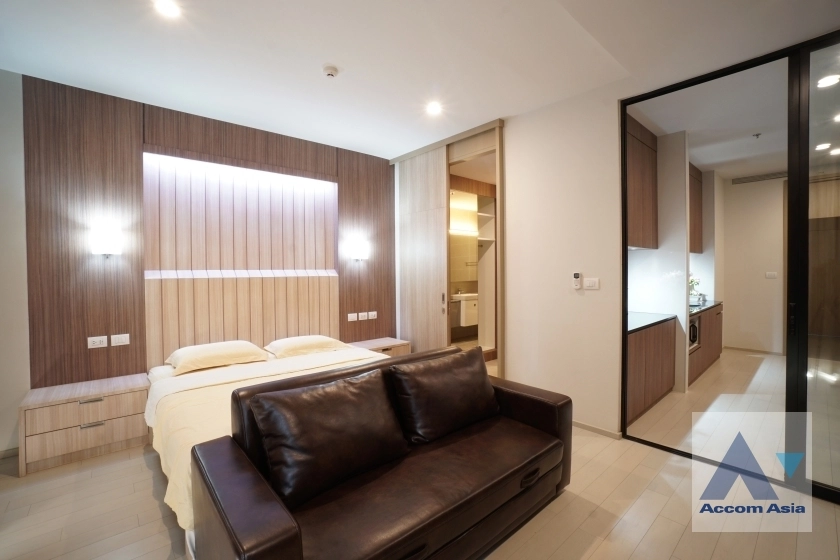  Noble Ploenchit Condominium  1 Bedroom for Rent BTS Ploenchit in Ploenchit Bangkok