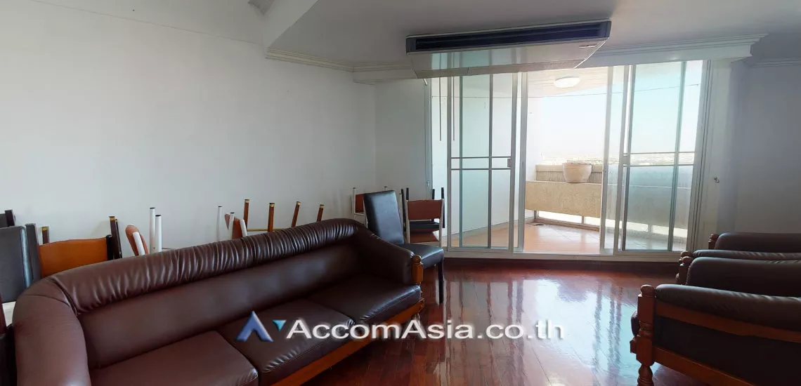 Duplex Condo |  3 Bedrooms  Condominium For Rent & Sale in Sukhumvit, Bangkok  near BTS Ekkamai (AA20783)