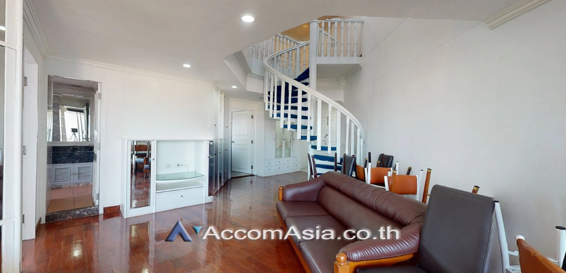 Duplex Condo | Tai Ping Tower Condominium  3 Bedroom for Sale & Rent BTS Ekkamai in Sukhumvit Bangkok